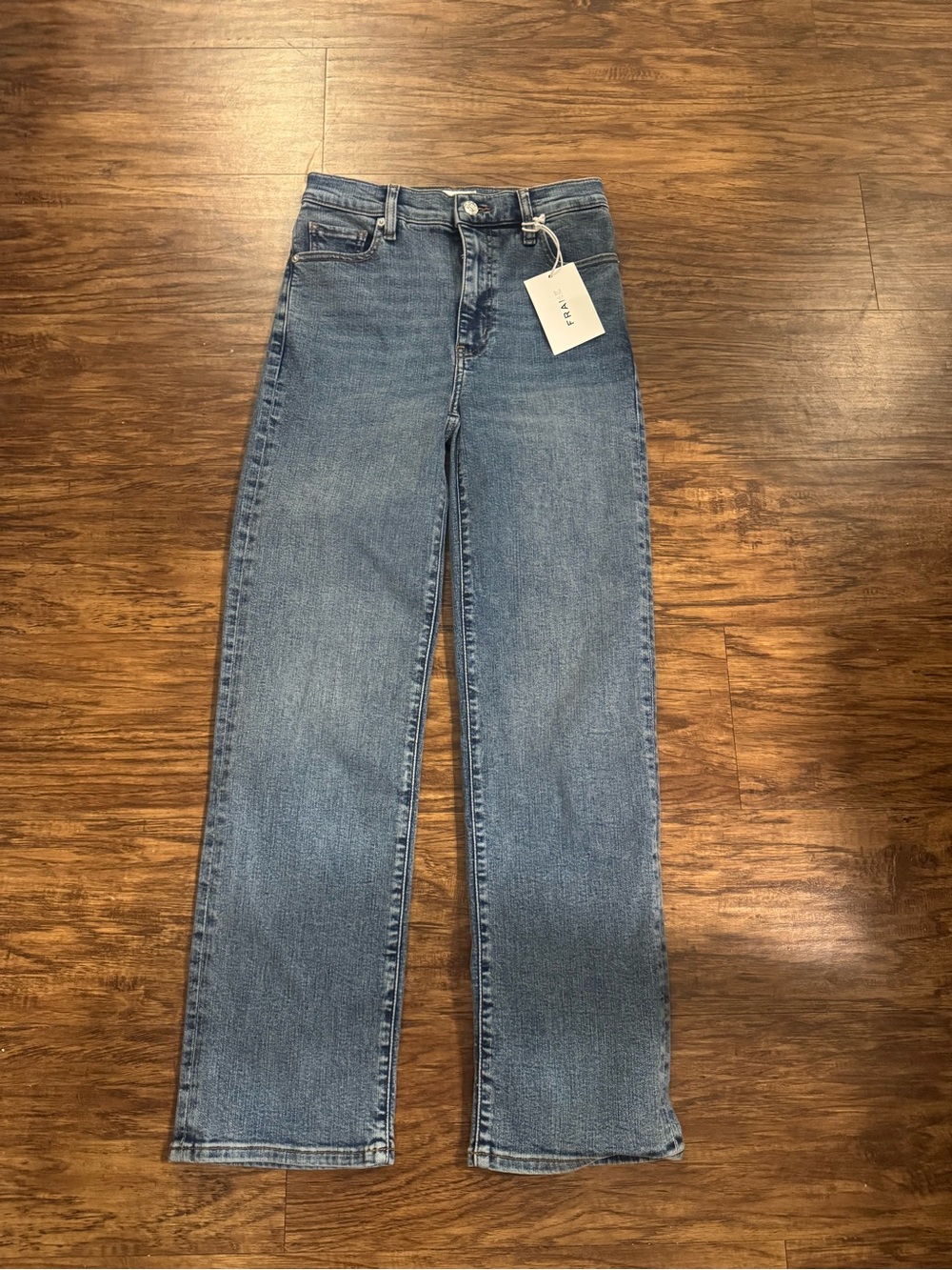 NWT frame le sleek straight jeans size 25